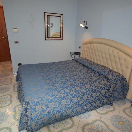 Готель типу 