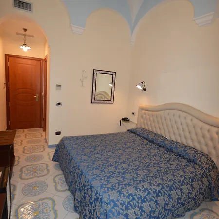 Palazzo Pisani Амальфі